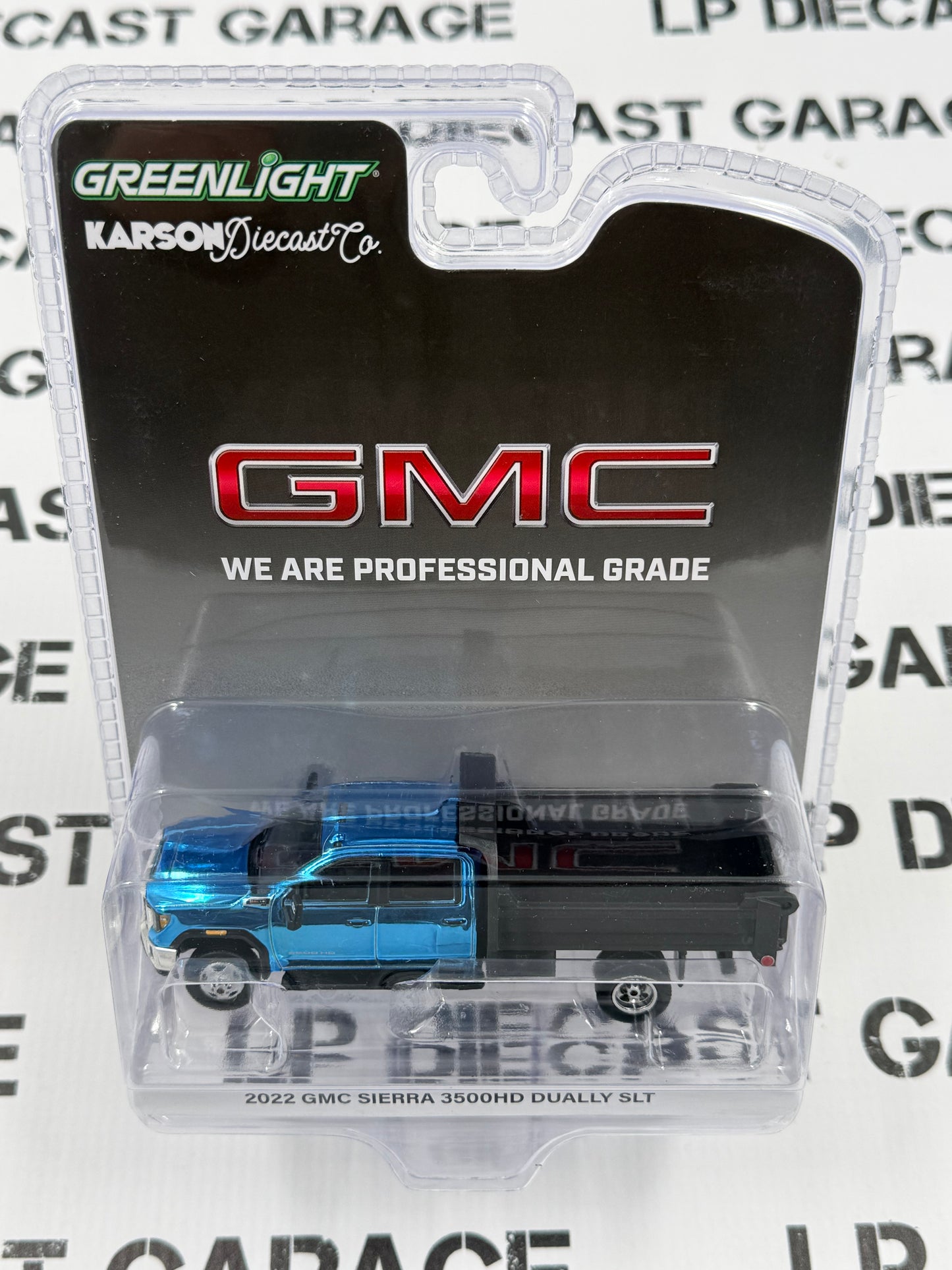 CHROME CHASE GREENLIGHT 2022 GMC Sierra 3500HD Dump Truck White 1:64 Diecast Karson Exclusive