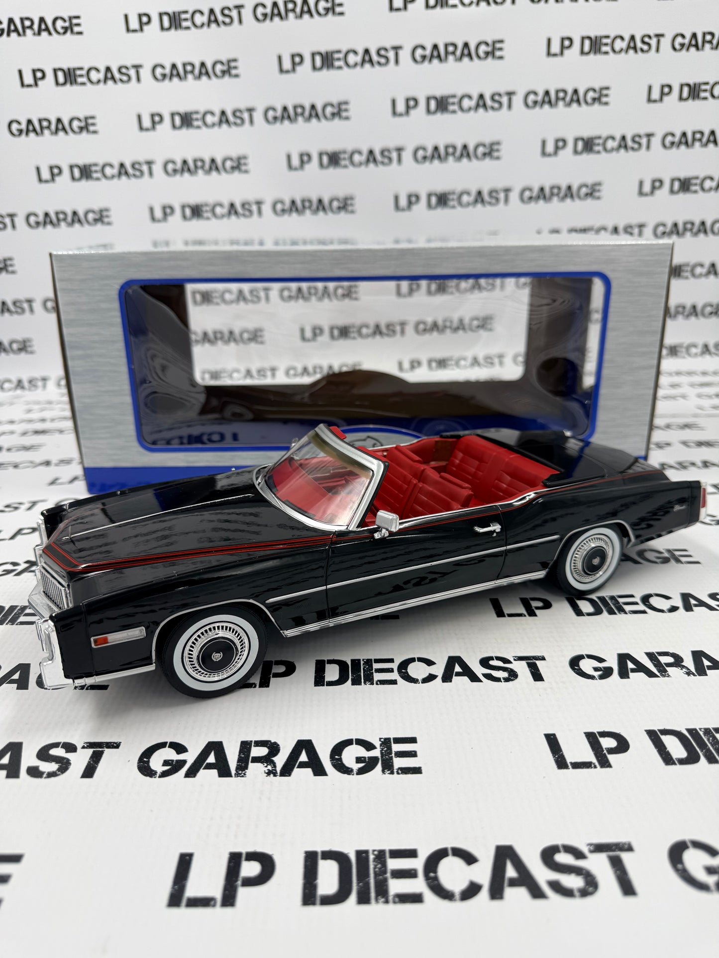 MCG Model Car Group 1976 Cadillac Eldorado Convertible Black 1:18 Diecast