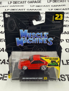 MAISTO Muscle Machines 1993 Ford Mustang SVT Cobra Red 1:64 Diecast