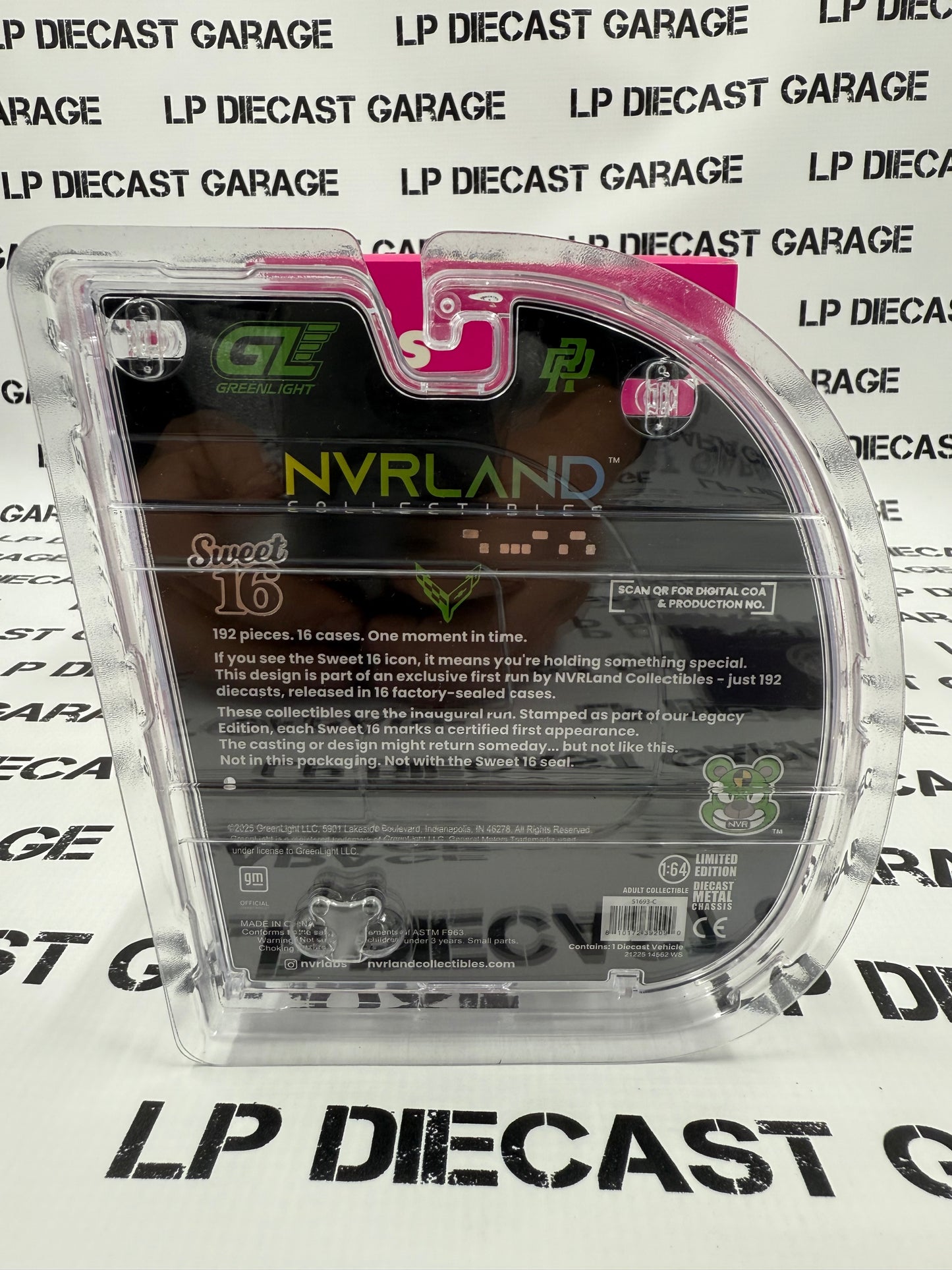 GREENLIGHT 2025 Chevrolet Corvette C8 Green 1:64 Diecast 2025 Expo NVRLand Exclusive