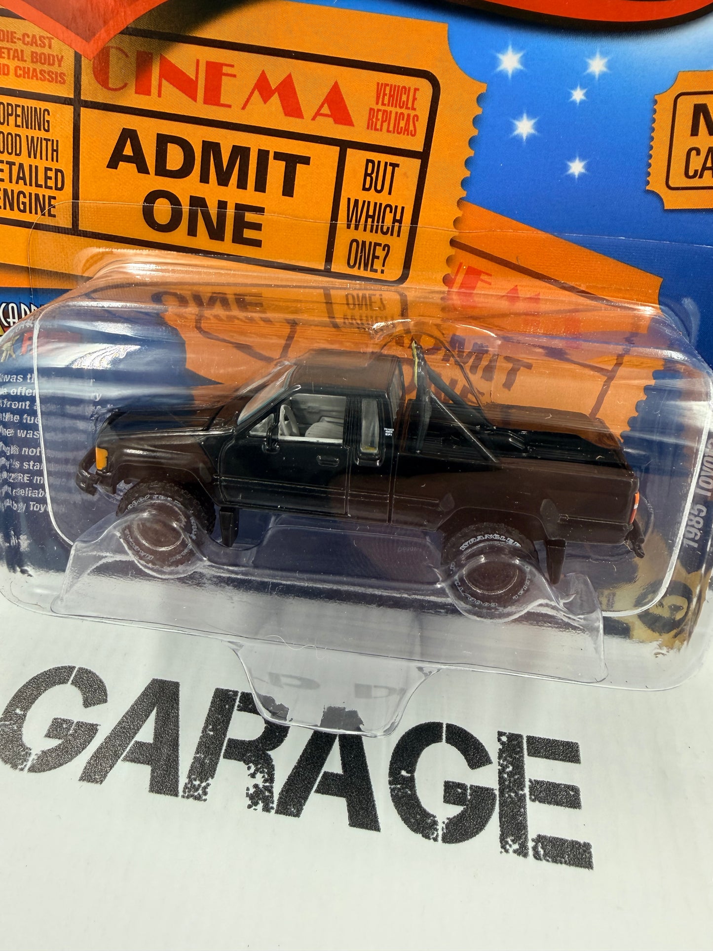 JOHNNY LIGHTNING 1985 Toyota SR5 Pickup Black 1:64 Diecast Back to the Future