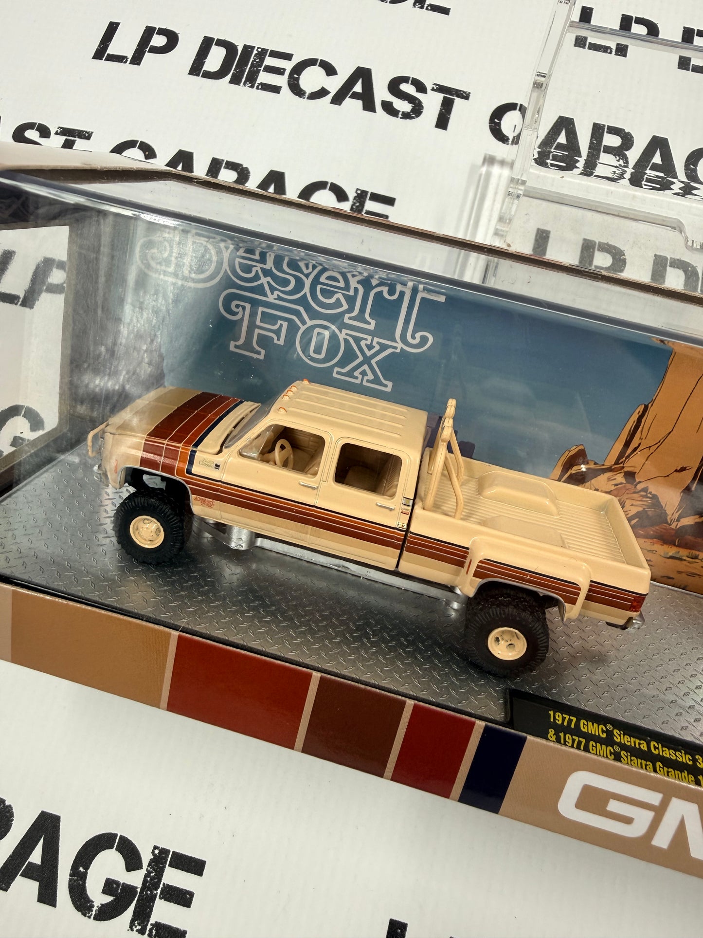 M2 Haulers 1977 GMC Sierra 3500 & Grande 15 Desert Fox w/ Trailer 1:64 Diecast