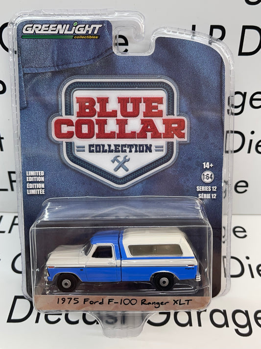 GREENLIGHT 1975 Ford F-100 Ranger XLT w/Cap Blue & White 1:64 Diecast Blue Collar