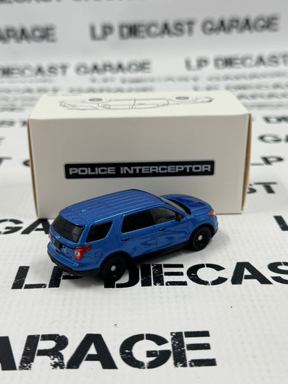 MODEL CAR 2013 Ford Explorer Police Interceptor Blue Unmarked 1:64 Diecast