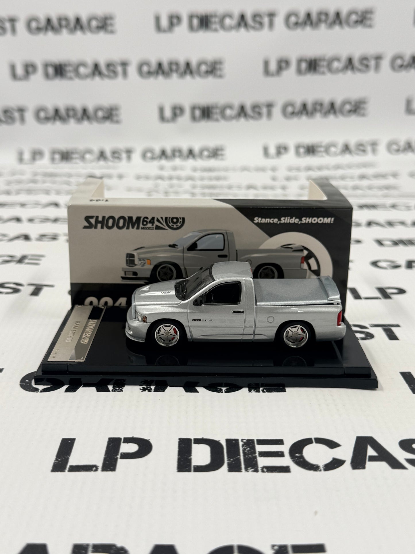 GCD Shoom Dodge Ram SRT10 Silver Truck 1:64 Diecast