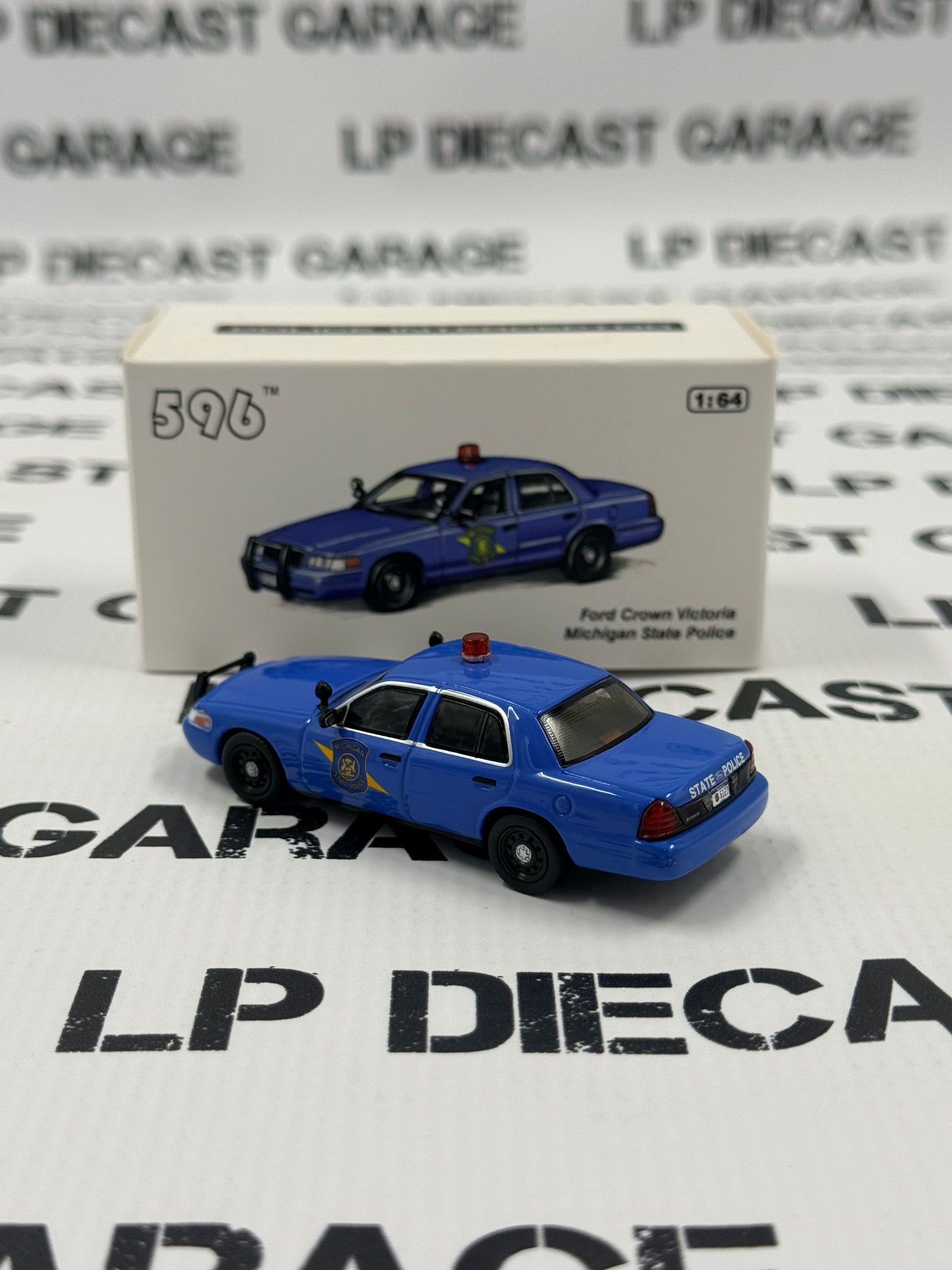 596 Model Ford Crown Victoria Michigan State Police 1:64 Diecast