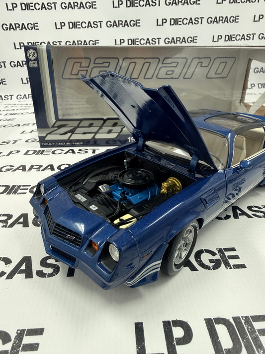 GREENLIGHT 1980 Chevrolet Camaro Z28 Dark Blue T-Tops 1:18 Diecast