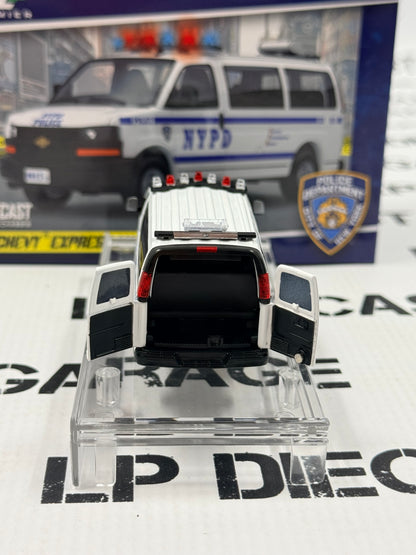 GREENLIGHT Chevy Express Van NYPD Police 1:64 Diecast Expo Exclusive