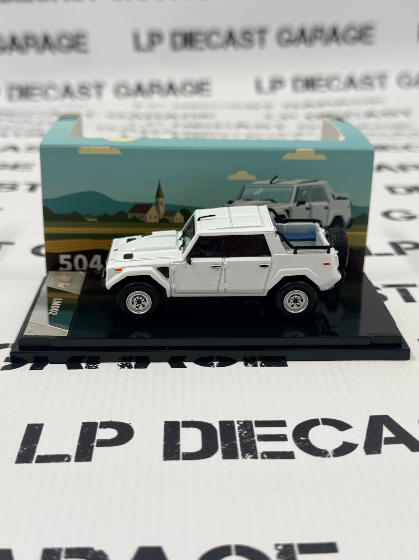 GCD Shadow PRO 1987 Lamborghini LM002 Truck White 1:64 Diecast