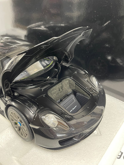 AUTOart Porsche 918 Spyder Black 1:12 Scale Diecast 12121