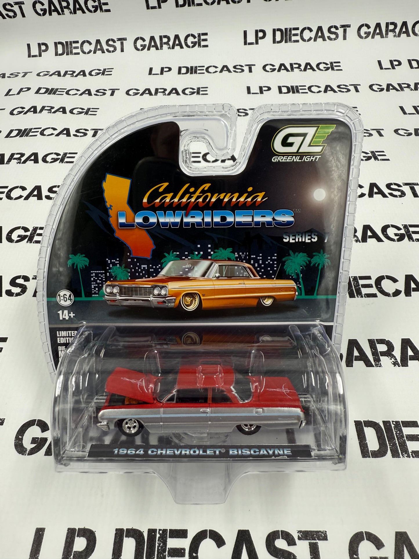 GREENLIGHT 1964 Chevrolet Biscayne Red 1:64 Diecast California Lowriders