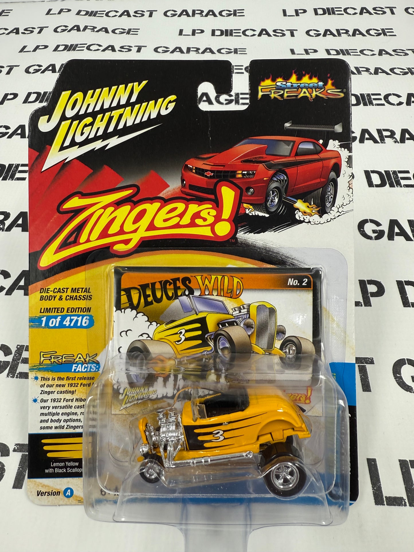 JOHNNY LIGHTNING 1932 Ford HiBoy Yellow 1:64 Diecast Zingers