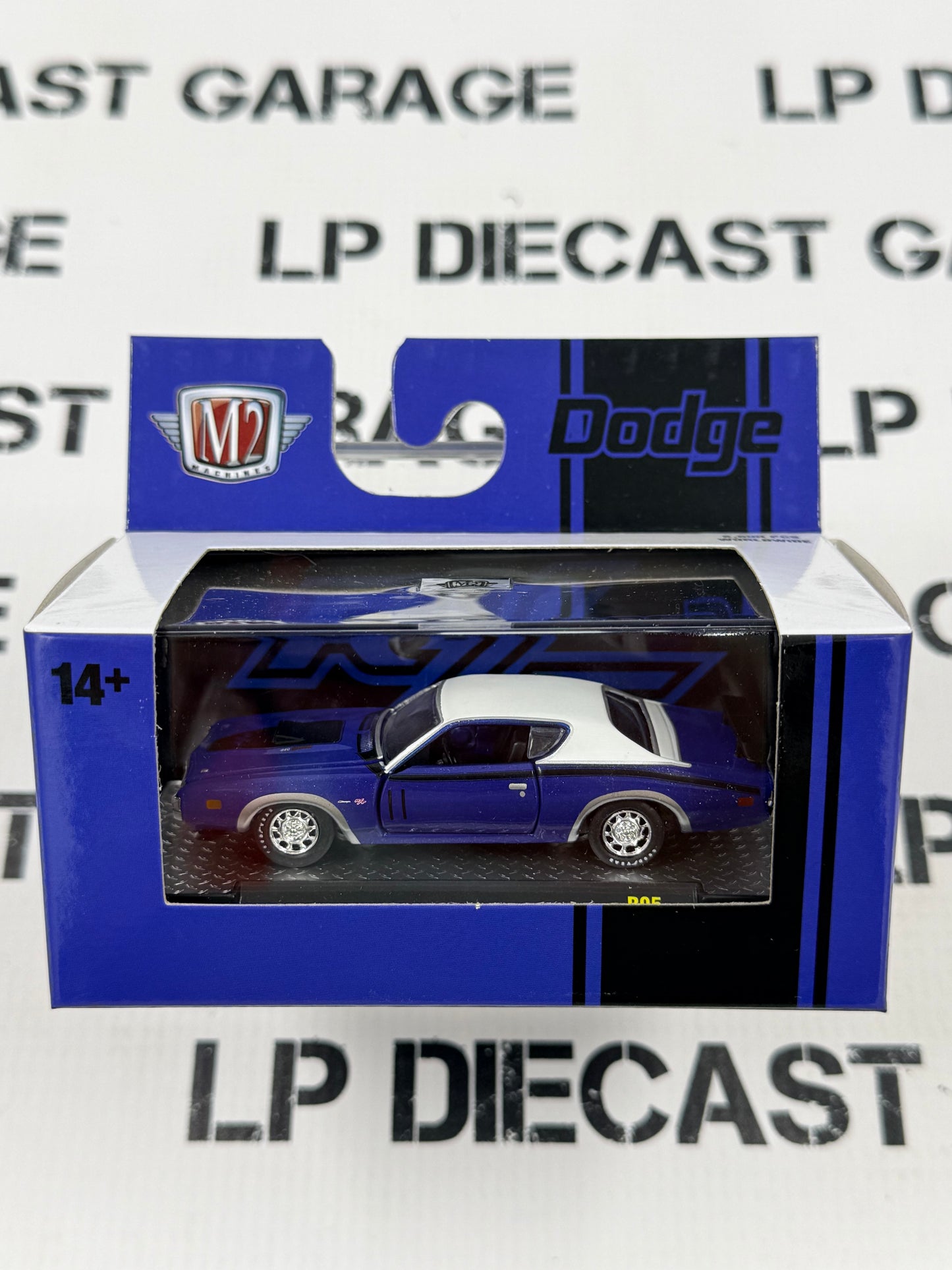 M2 1971 Dodge Charger R/T 440 Purple 1:64 Diecast Detroit Muscle
