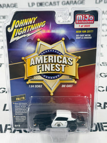 JOHNNY LIGHTNING 1970 Chevy Camaro CHP California Highway Police 1:64 Diecast MiJo
