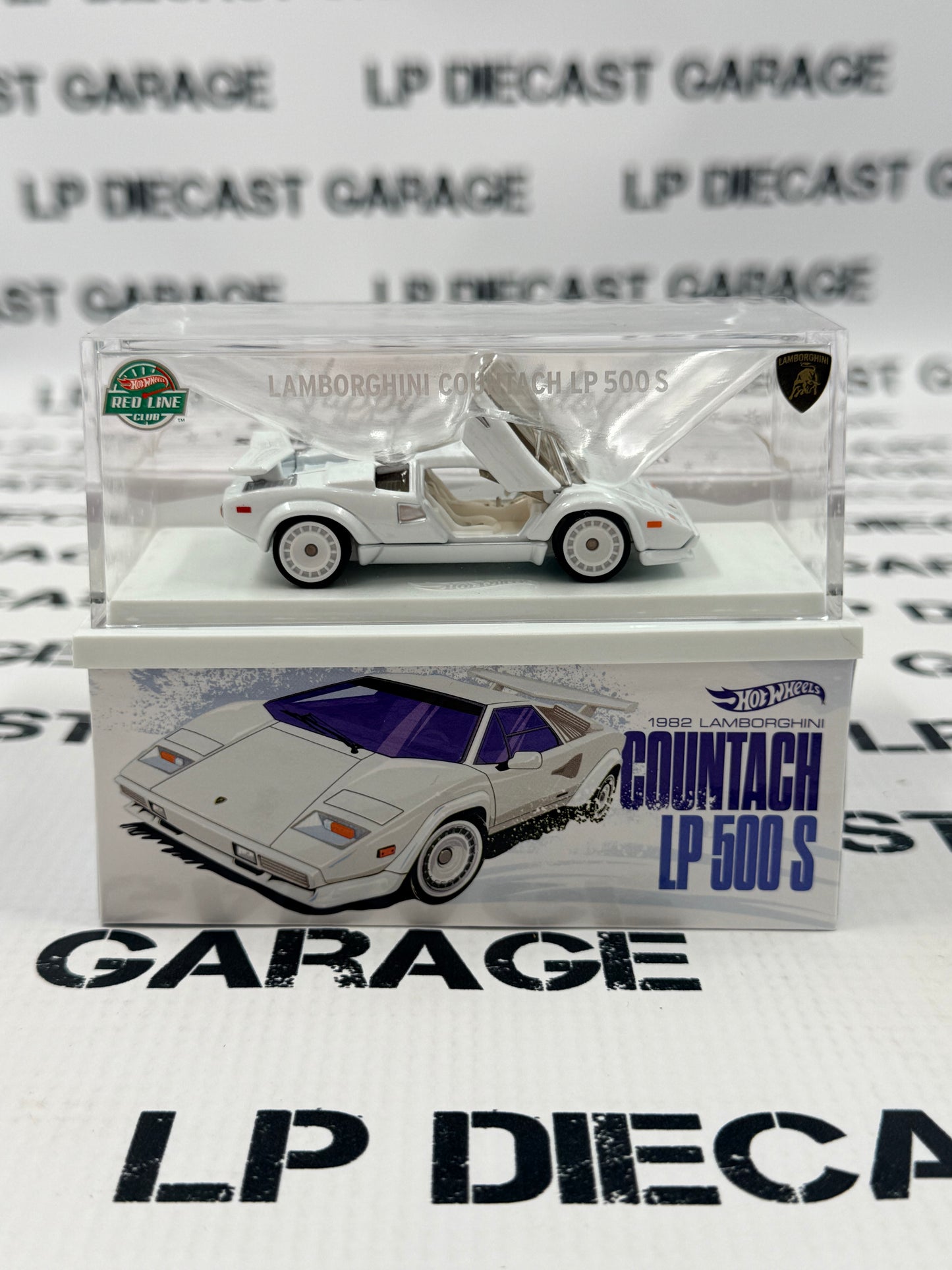 HOT WHEELS 1982 Lamborghini Countach LP500 S White RLC Club 1:64 Diecast Collectors