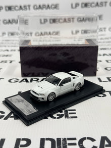 DCM Models 2014 Ford Mustang White 1:64 Diecast Ghost Player