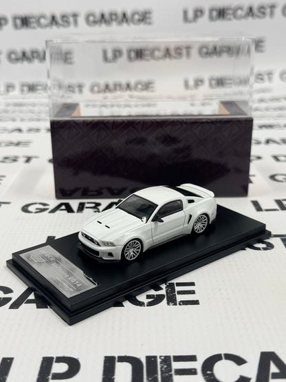 DCM Models 2014 Ford Mustang White 1:64 Diecast Ghost Player