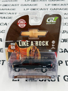 GREENLIGHT 1998 Chevrolet Silverado 3500 4x4 Black 1:64 Diecast OBT Exclusive
