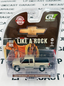 GREENLIGHT 1998 Chevrolet Silverado 1500 Z71 Sandrift 1:64 Diecast OBT Exclusive