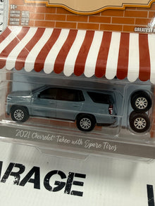 GREENLIGHT 2021 Chevrolet Tahoe w/ Tires 1:64 Diecast Hobby Shop