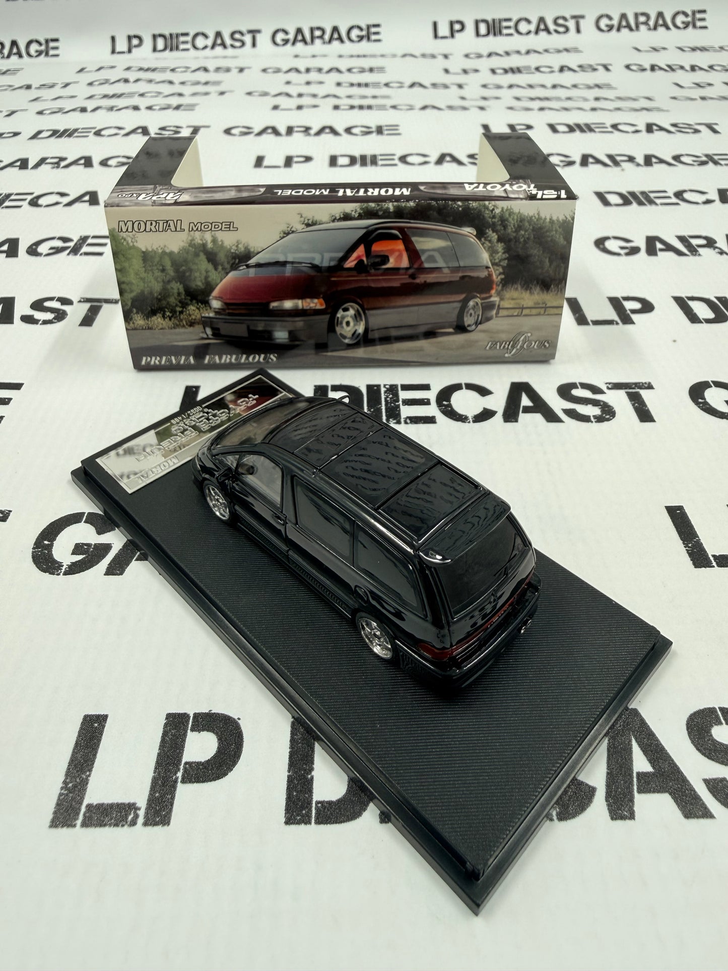 MORTAL MODEL 1997 Toyota Previa Black Van TCR10 1:64 Diecast APAxpo