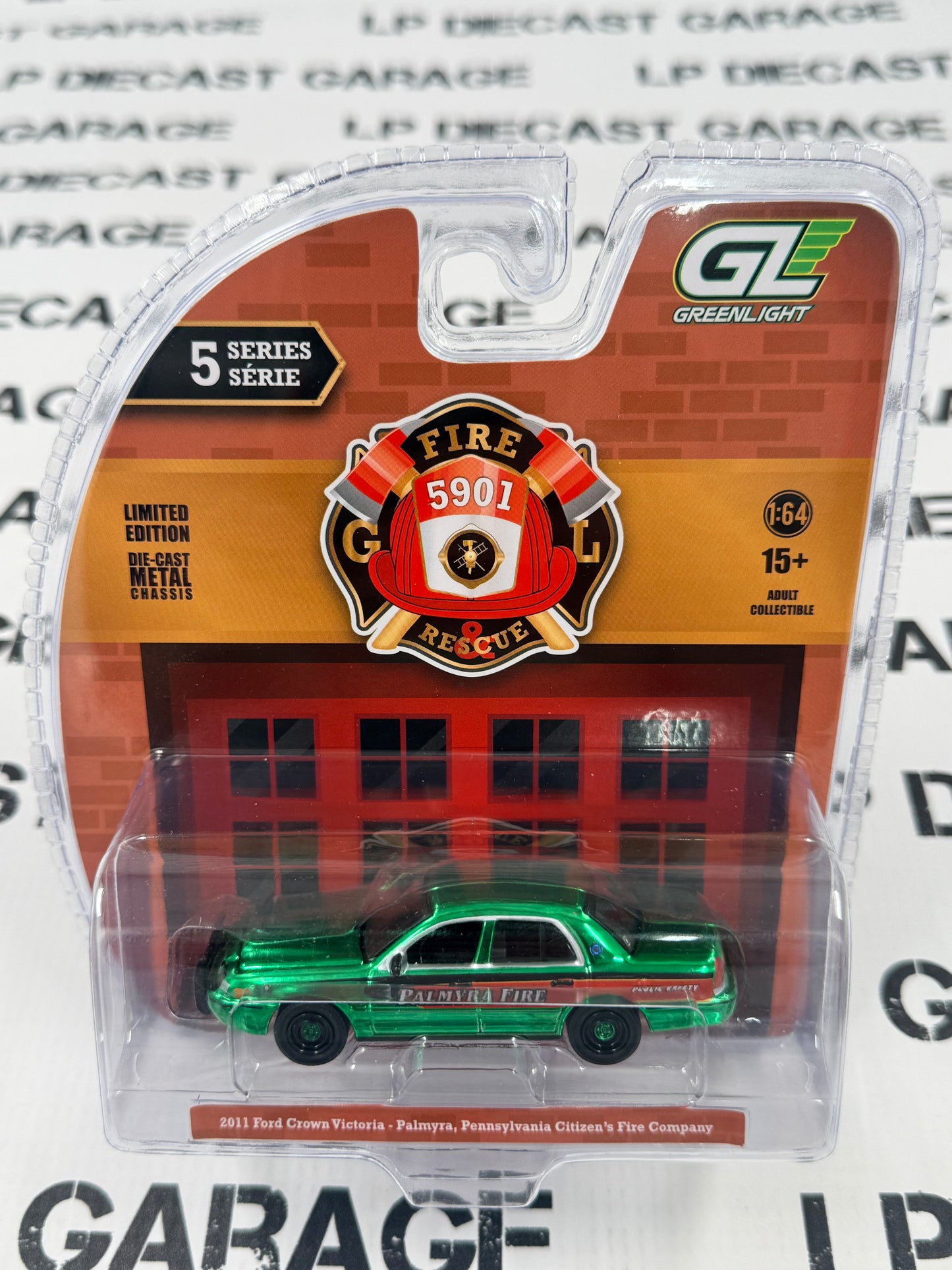 CHASE GREENLIGHT 2011 Ford Crown Victoria Palmyra PA 1:64 Diecast Fire Rescue