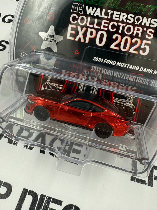 CHASE GREENLIGHT 2024 Ford Mustang Dark Horse Red 1:64 Diecast 2025 Expo Exclusive