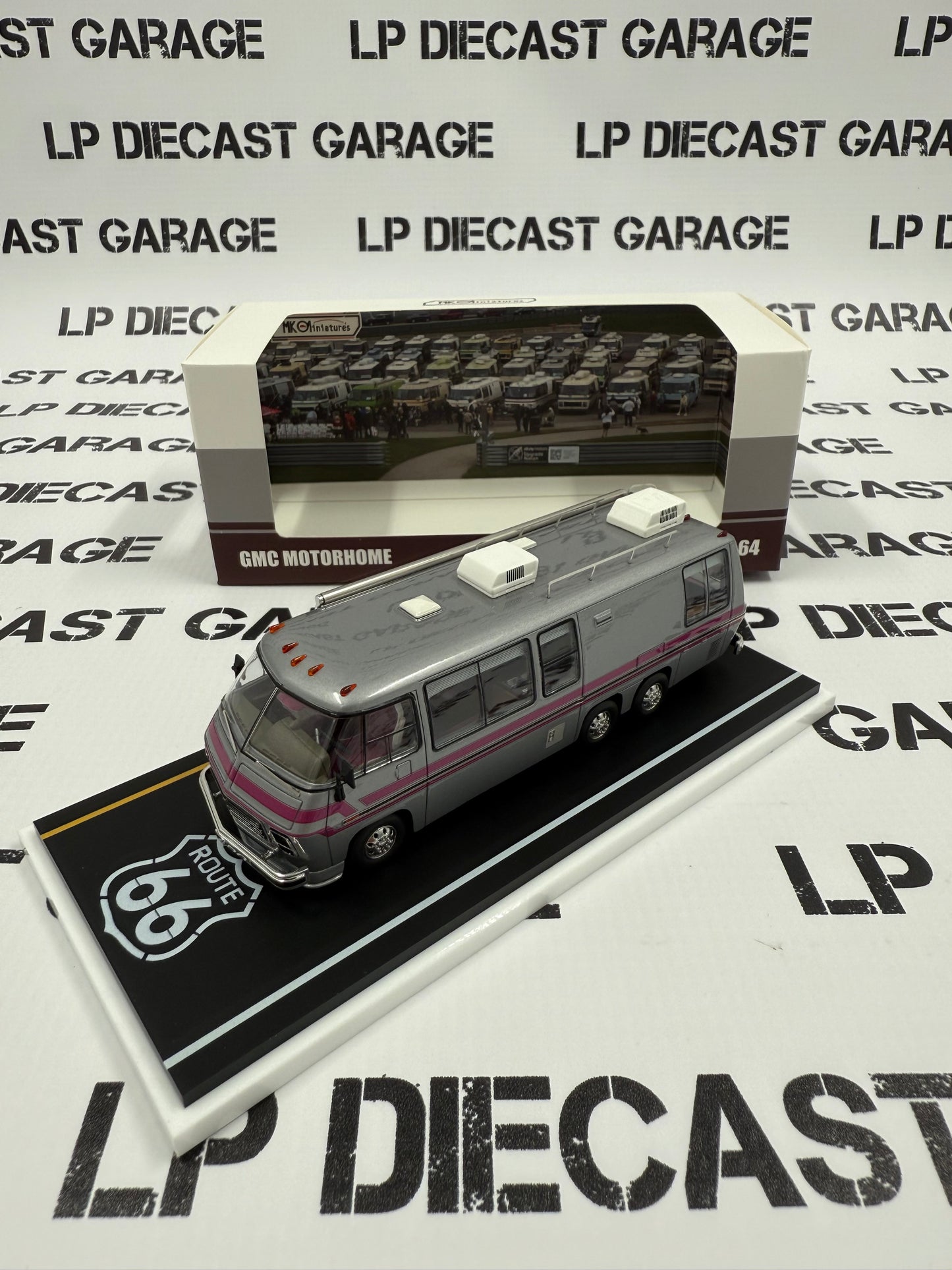 MK Miniatures GMC Motorhome Silver/ Purple 1:64 Resin Model APAxpo Exclusive