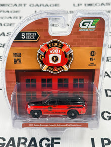GREENLIGHT 2019 Dodge Durango Lowell AR Fire Dept 1:64 Diecast Fire Rescue