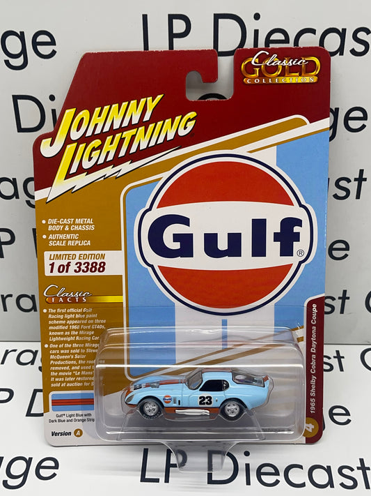 JOHNNY LIGHTNING 1965 Shelby Cobra Daytona Coupe Gulf Light Blue & Orange Classic Gold 1:64 Diecast