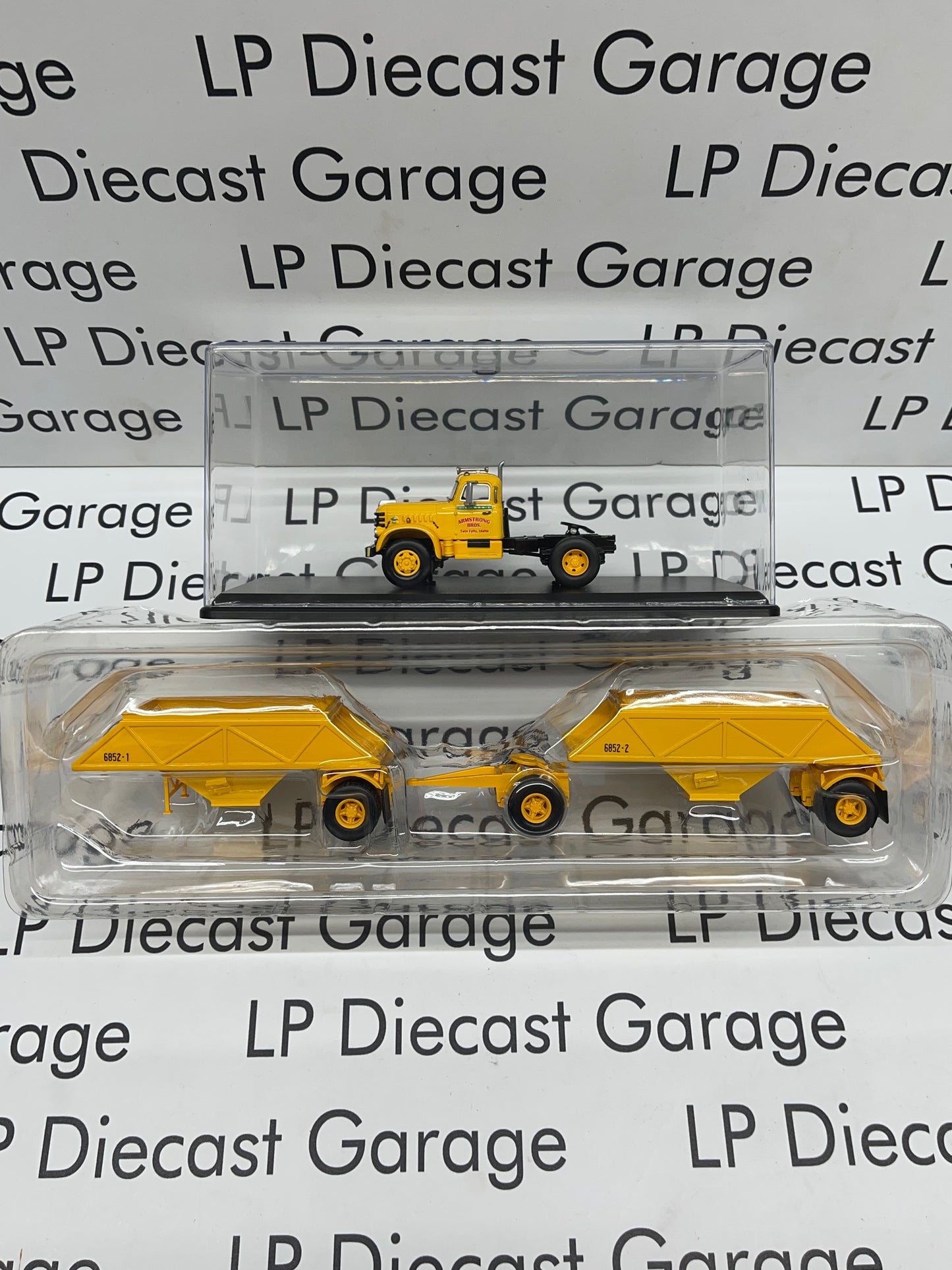NEO SCALE MODELS 1955 Diamond T921 Armstrong Bros. Yellow Semi Truck + Dump Trailers 1:64 Resin NOT Diecast