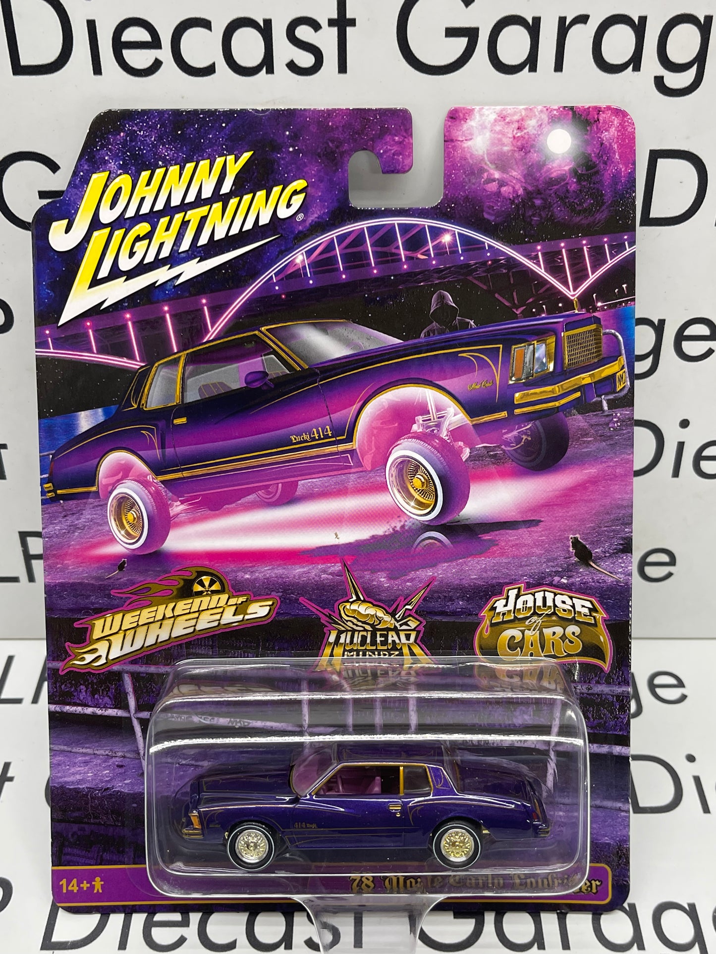 JOHNNY LIGHTNING Weekend of Wheels 78 Chevy Monte Carlo Lowrider Purple & Gold 1:64 Diecast