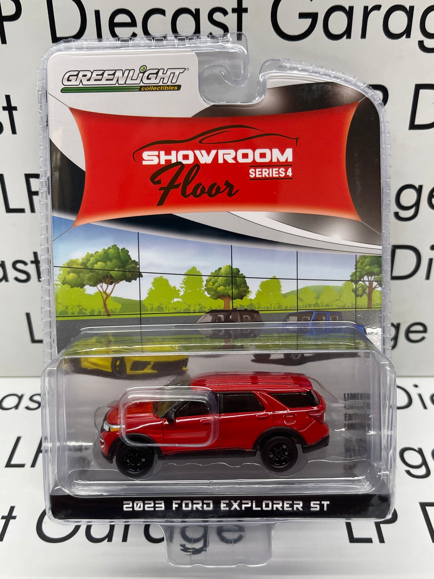 GREENLIGHT 2023 Ford Explorer ST Rapid Red 1:64 Diecast Showroom