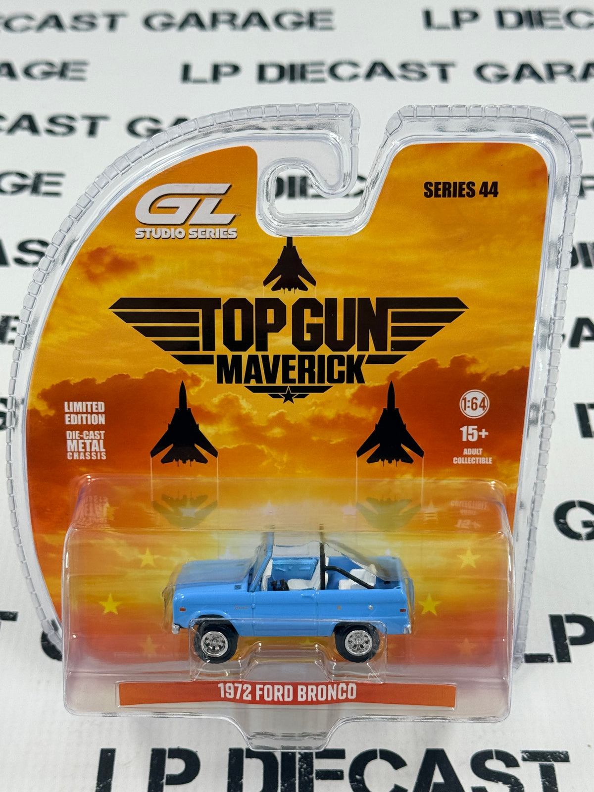 GREENLIGHT 1972 Ford Bronco Top Gun Maverick 1:64 Diecast Studio Series