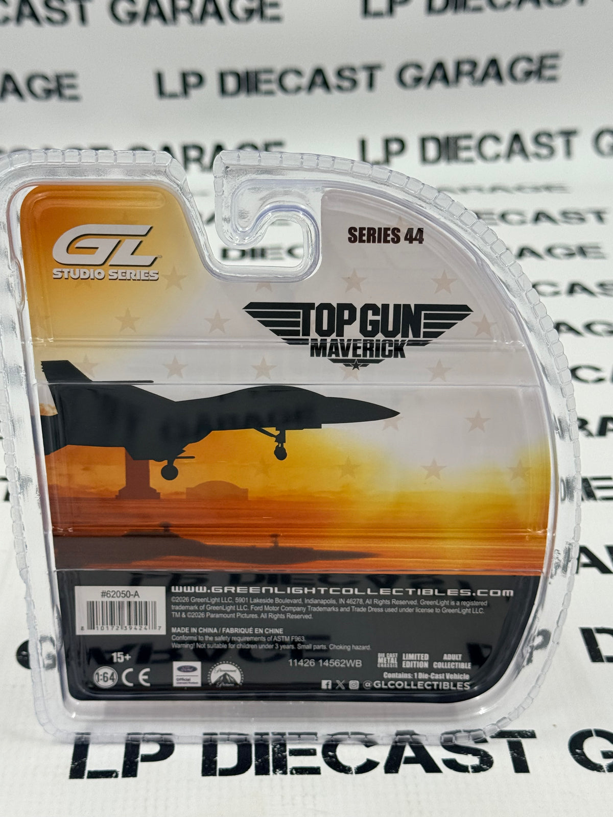 GREENLIGHT 1972 Ford Bronco Top Gun Maverick 1:64 Diecast Studio Series