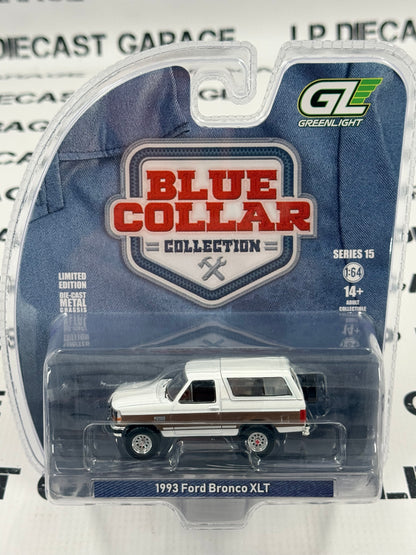 GREENLIGHT 1993 Ford Bronco XLT White w/ Mocha Stripe 1:64 Diecast Blue Collar