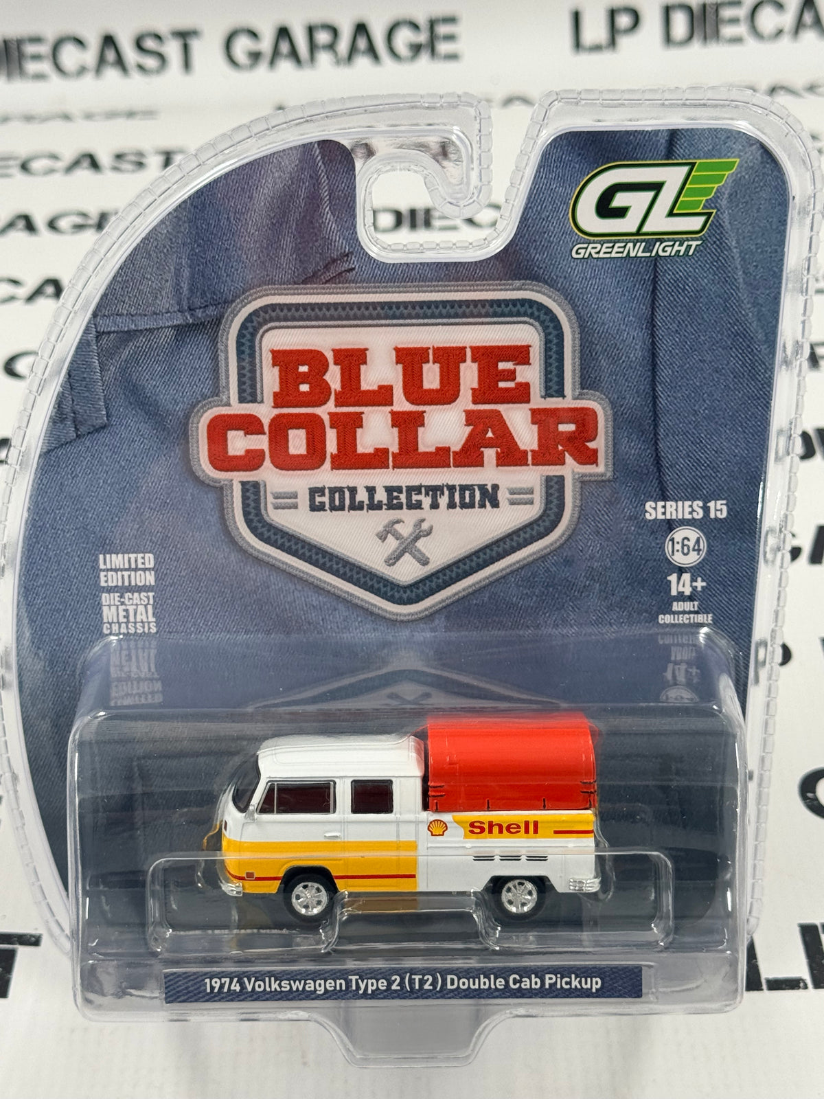 GREENLIGHT 1974 Volkswagen Type 2 Pickup Shell Oil 1:64 Diecast Blue Collar