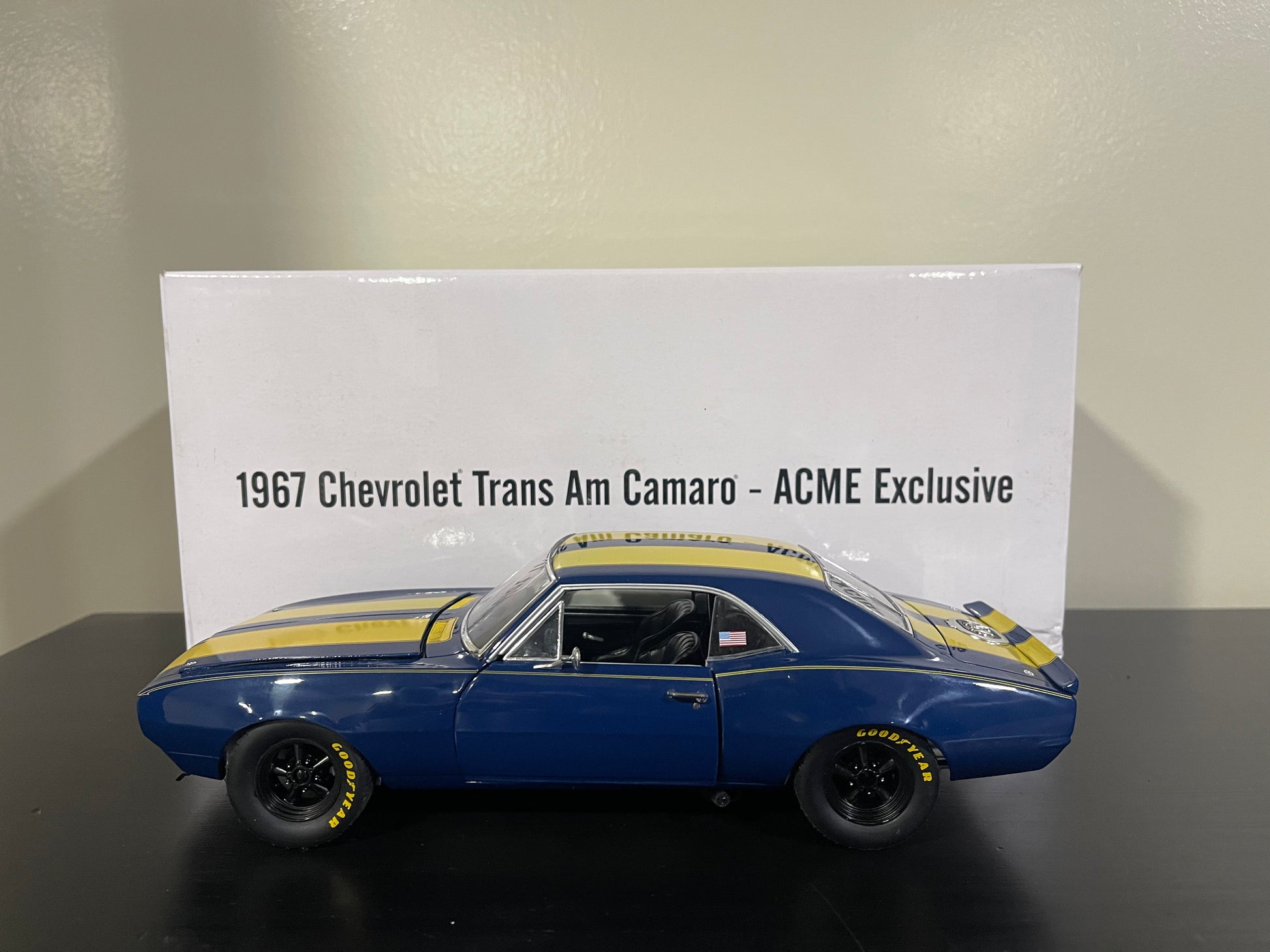 GMP 1967 Chevrolet Camaro Trans Am 18909B ACME Exclusive 1:18 Diecast