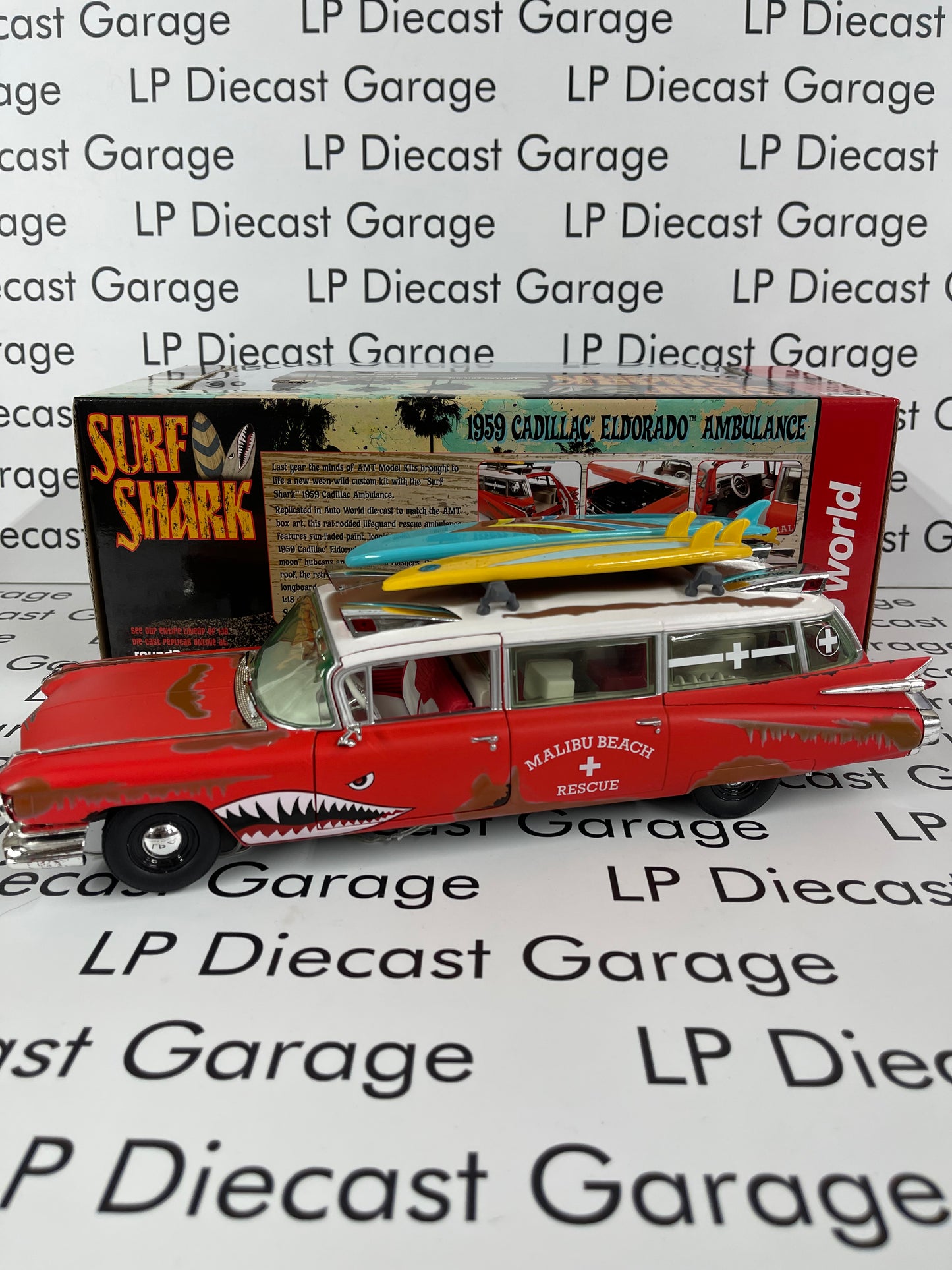 AUTO WORLD 1959 Cadillac Eldorado Ambulance Surf Shark 1:18 Diecast