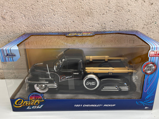 JADA 1951 Chevrolet Pickup Street Low Black MiJo Exclusive 1:24 Diecast