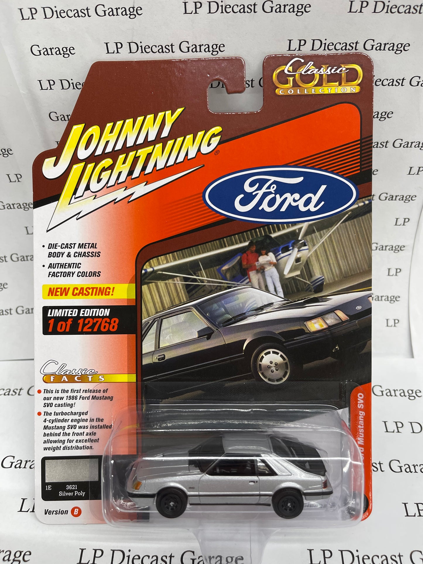 JOHNNY LIGHTNING 1986 Ford Mustang SVO Silver Gold Classic 1:64 Diecast